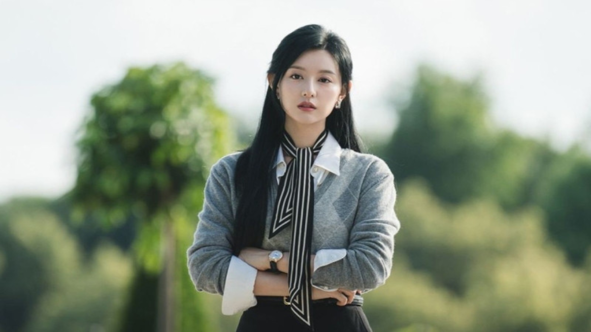 Hinh anh 2: Can moi phong cach cung Kim Ji Won trong "Queen of Tears"