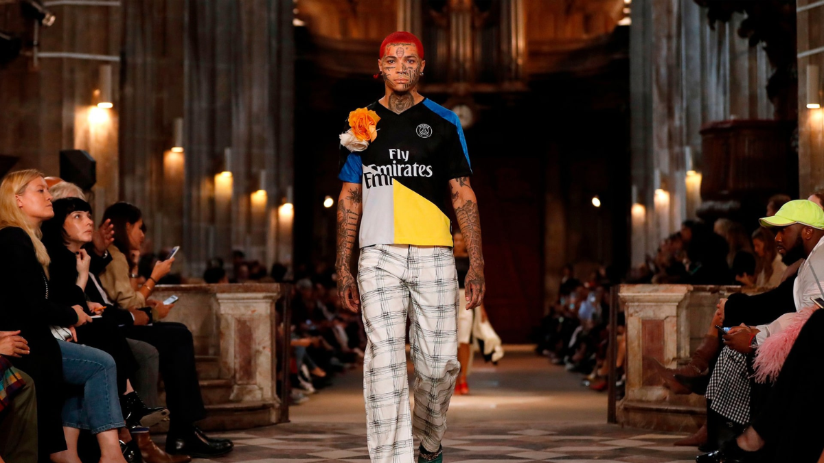 Bóng đá và Thời trang: Hành trình hòa quyện đầy ấn tượng Hinh anh 2: Bong da va Thoi trang: Hanh trinh hoa quyen day an tuong