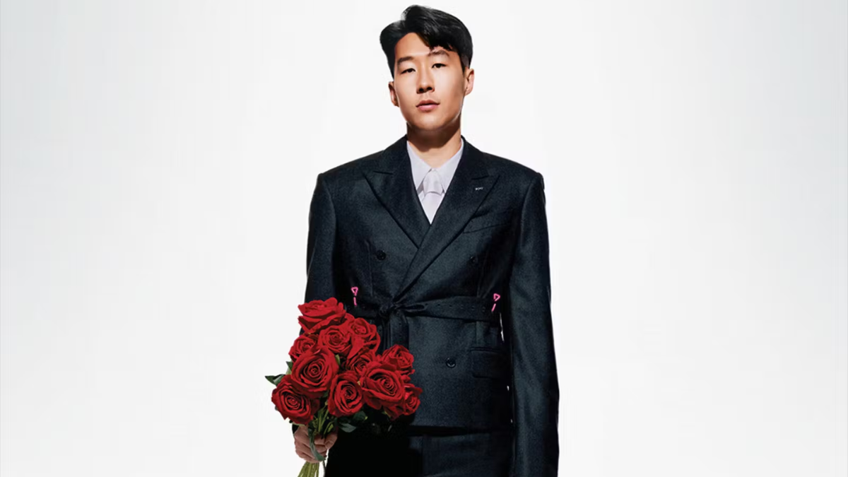 Bóng đá và Thời trang: Hành trình hòa quyện đầy ấn tượng Hinh anh 11: Bong da va Thoi trang: Hanh trinh hoa quyen day an tuong