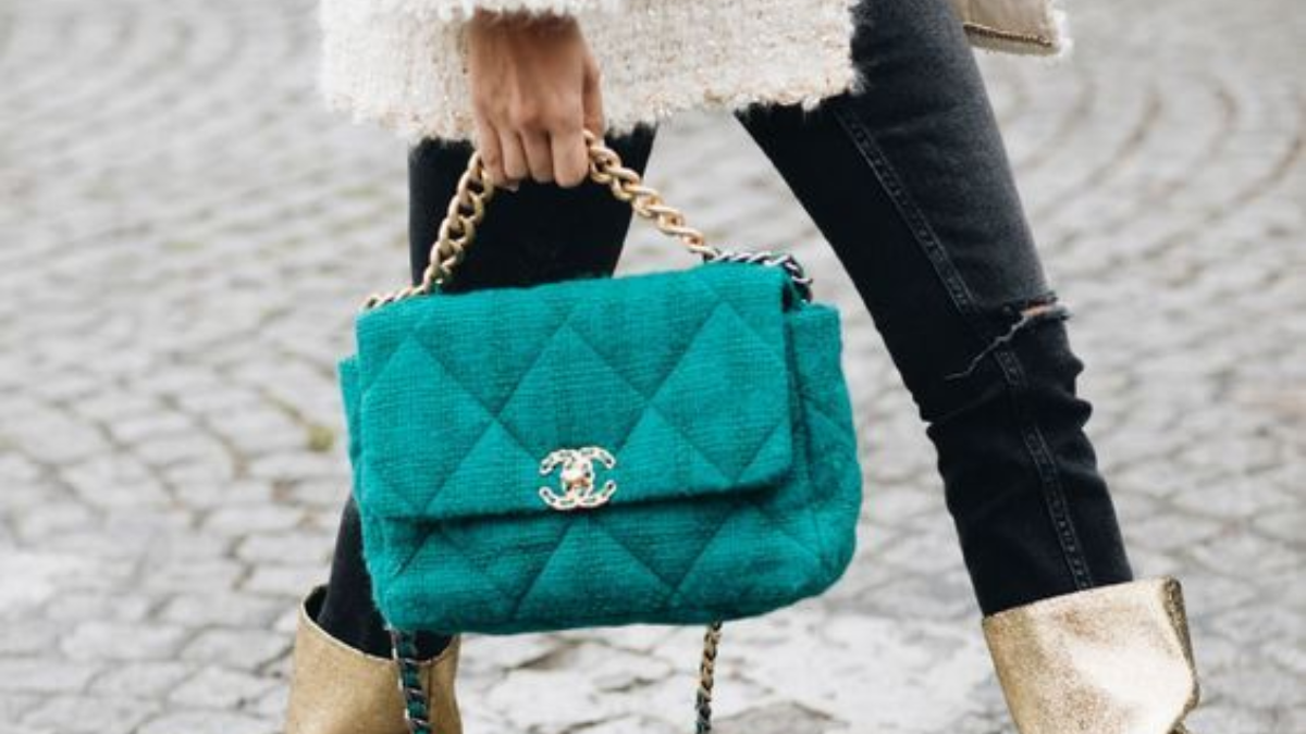Bi mat giu gia cua 5 chiec tui Chanel "dang dong tien bat gao"