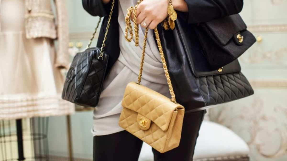 Hinh anh 6: Bi mat giu gia cua 5 chiec tui Chanel "dang dong tien bat gao"
