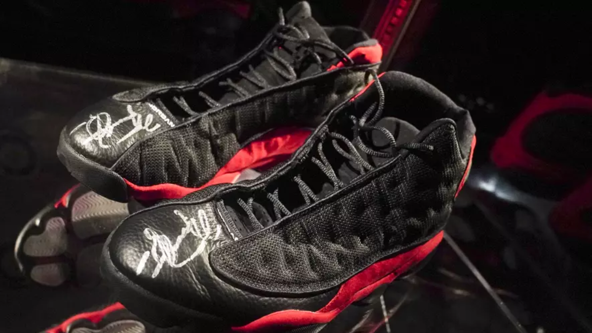 Hinh anh 4: Top 22 doi giay the thao dat nhat tung duoc ban dau gia (Phan 1)