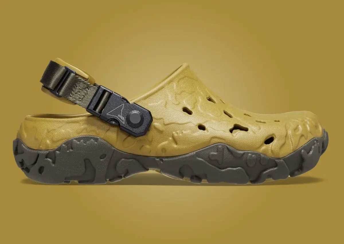 Top 10 phiên bản collab Crocs bạn nên sở hữu ngay hôm nay (Phần 2) Hinh anh 1: Top 10 phien ban collab Crocs ban nen so huu ngay hom nay (Phan 2)