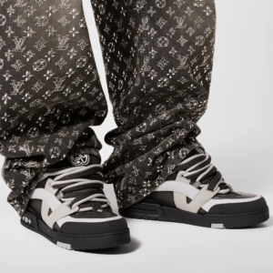Giay Louis Vuitton LV Skate Trainers 'Anthracite Grey' 1ABZ46