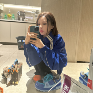 Giay Louis Vuitton Trainer Maxi 'Blue' 1ACF7I