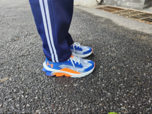 Giay Under Armour Charged Scramjet 4 GS 'Royal Halo Grey' 3024208-404