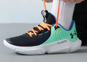 Giay Under Armour Flow FUTR X 2 'Black Antifreeze' 3024978-001