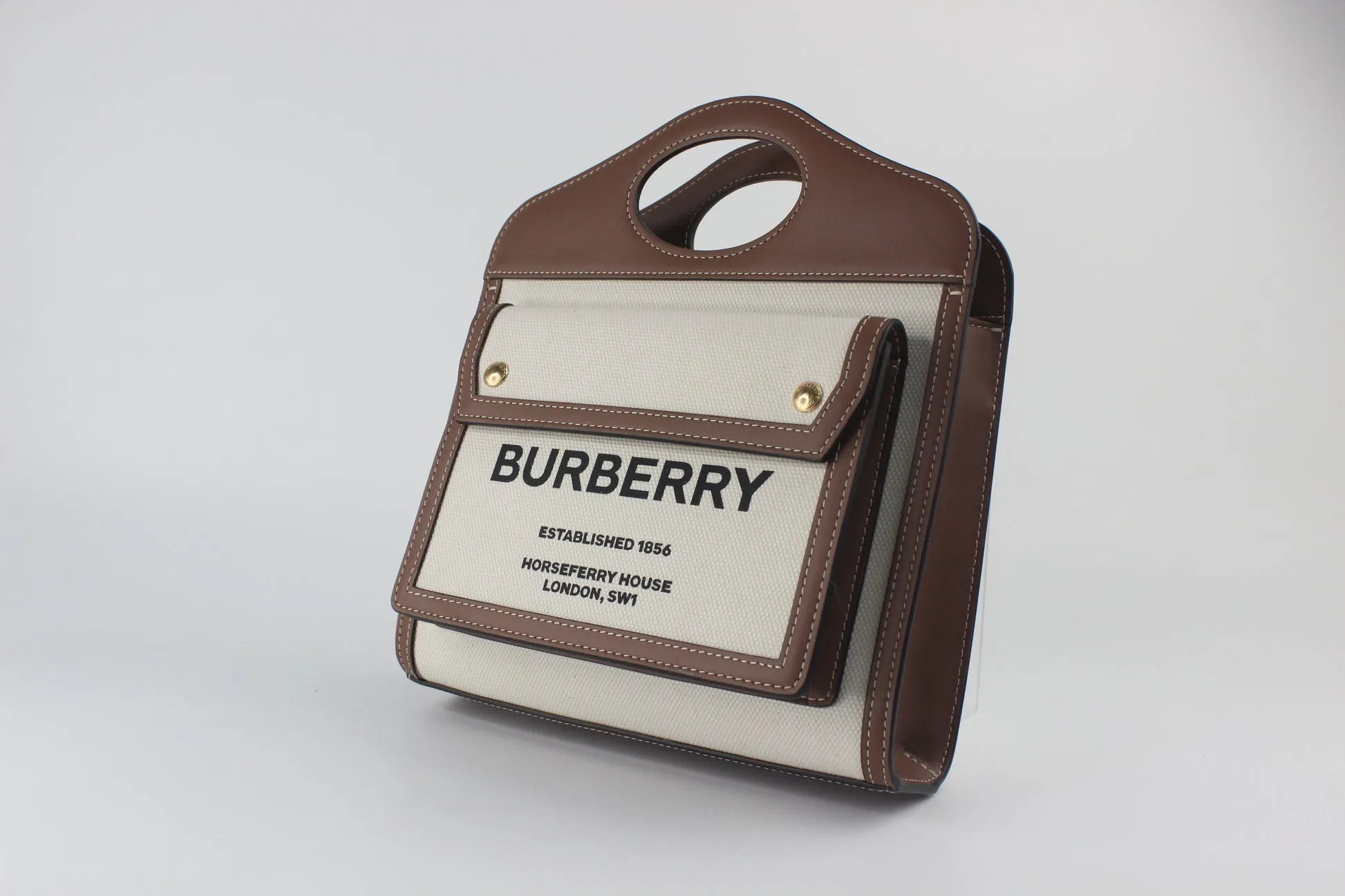 Hinh anh 6: 7 mau tui Burberry co dien ban nen can nhac khi mua lan dau