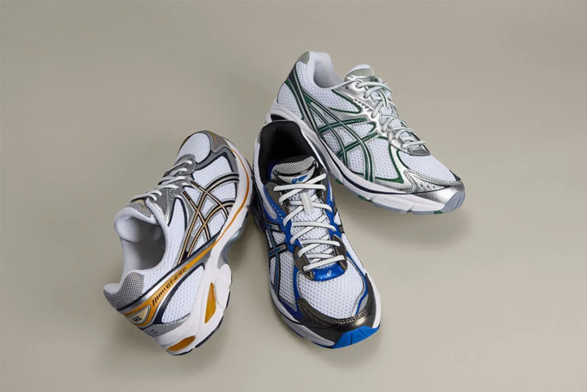 Asics tro lai duong dua Sneakers