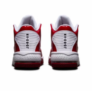 Giay Nike Air Jordan Max Aura 'White Red' DC1767-100