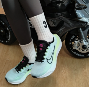 Giay Nike Zoom Fly 5 'Glacier Blue' DM8974-401