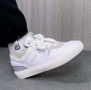 Giay Nike Air Jordan Series .02 'Dear Future' DV4464-101