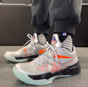 Giay Nike Zoom KD 4 'Galaxy' FD2635-001