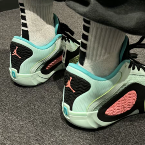 Giay Nike Air Jordan Tatum 2 'Vortex' FJ6457-300