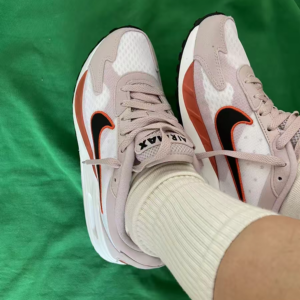 Giay Nike Air Max Solo 'Bright Crimson' FN0784-008