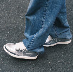 Giay Nike Air Jordan 1 Retro High OG 'Chrome' FN7249-001