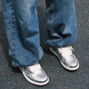 Giay Nike Air Jordan 1 Retro High OG 'Chrome' FN7249-001