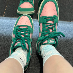 Giay Nike Dunk Low SE 'The Masters' FZ0549-600