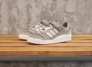 Giay Adidas Forum Low 'Off White Khaki' GY0021