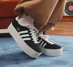 Giay Adidas Gazelle Up 'Black' IH1290