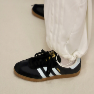 Giay Adidas Samba OG 'Carbon Almost Blue Gum' ID0493