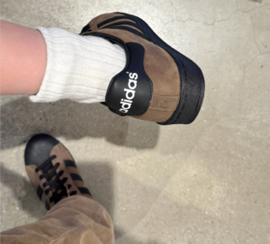 Giay Adidas Superstar 82 'Black Brown' IF9034