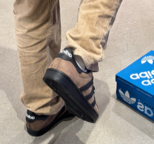 Giay Adidas Superstar 82 'Black Brown' IF9034