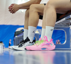 Giay Lining Sonic 11 'Earth Day' ABAT021-4