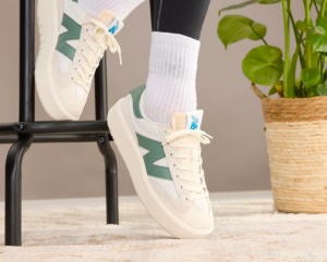 Giay New Balance 302 'White Green' CT302RO