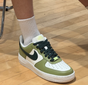 Giay Nike Air Force 1 '07 'Green Apple' HJ3484-331
