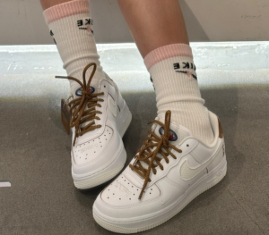 Giay Nike Air Force 1 Low '1972' HF5716-111