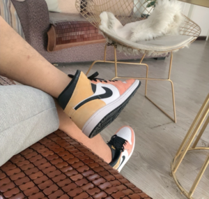 Giay Nike Air Jordan 1 Mid SE 'Flight Club' DX4365-800