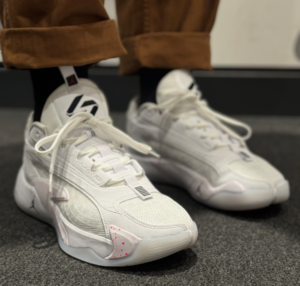 Giay Nike Air Jordan Luka 2 'White Hyper Pink' DZ3498-106