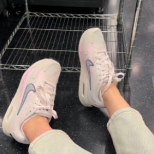 Giay Nike Air Max Solo 'Phantom Pink Foam' FN0784-006