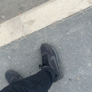 Giay Nike Air Max Solo 'Triple Black' DX3666-010