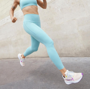 Giay Nike Air Zoom Pegasus 40 Wide 'Vivid Purple' FN7991-800