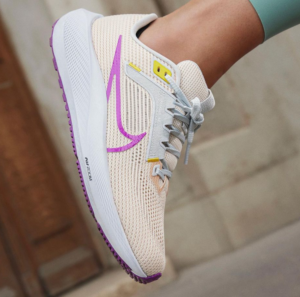 Giay Nike Air Zoom Pegasus 40 Wide 'Vivid Purple' FN7991-800