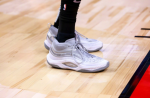 Giay Nike Cosmic Unity 3 TB 'Wolf Grey' DZ2906-001