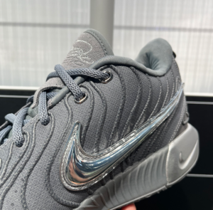 Giay Nike LeBron 21 'Cool Grey' HF5353-001