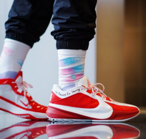 Giay Nike Zoom Freak 5 'Thanasis Thanks For Sharing' FV1933-600