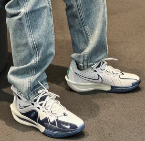 Giay Nike Zoom GT Cut 3 'All-Star Zoom Flight Five' FZ4645-100