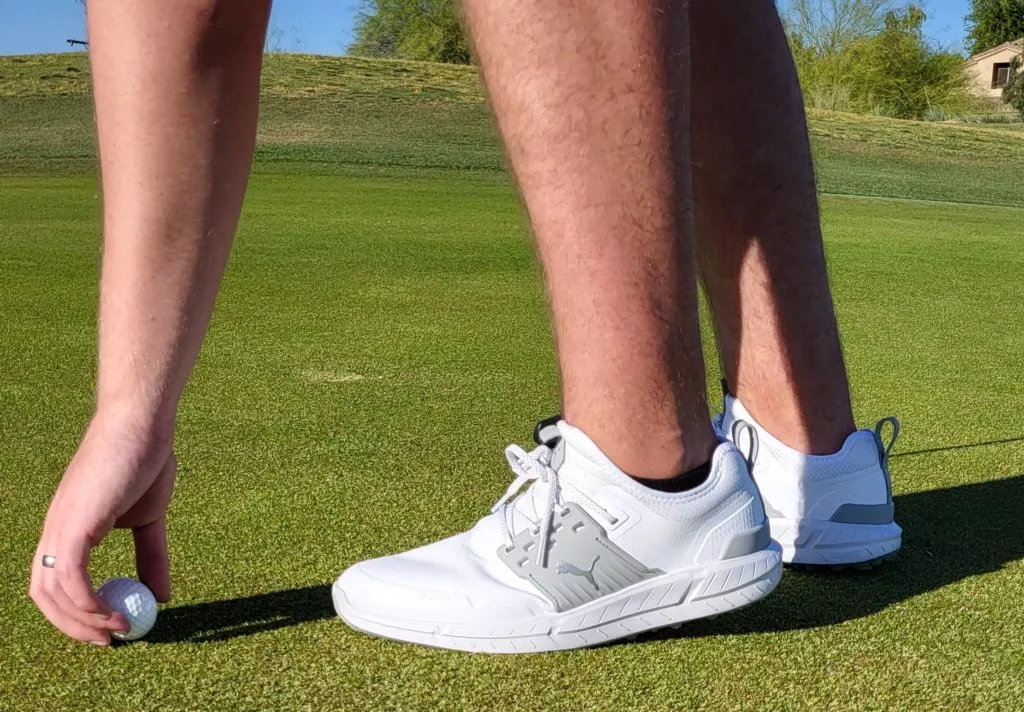 Những mẫu giày Golf không thể bỏ qua trong năm 2024 Hinh anh 7: Nhung mau giay Golf khong the bo qua trong nam 2024