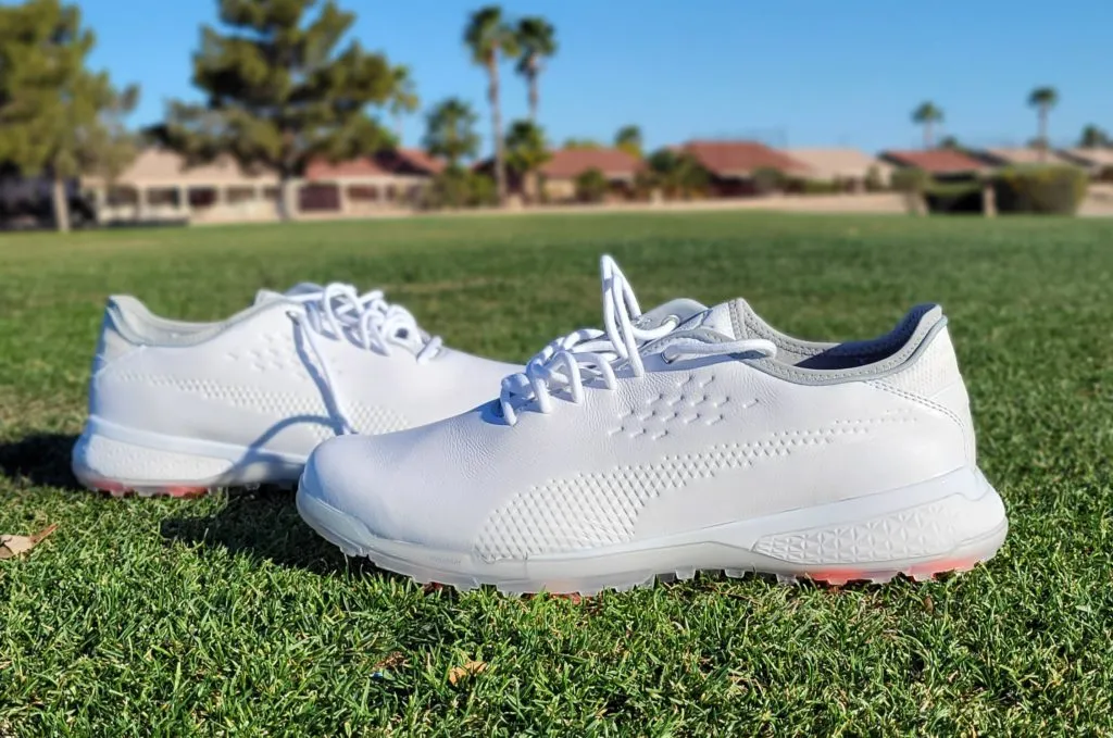 Những mẫu giày Golf không thể bỏ qua trong năm 2024 Hinh anh 8: Nhung mau giay Golf khong the bo qua trong nam 2024