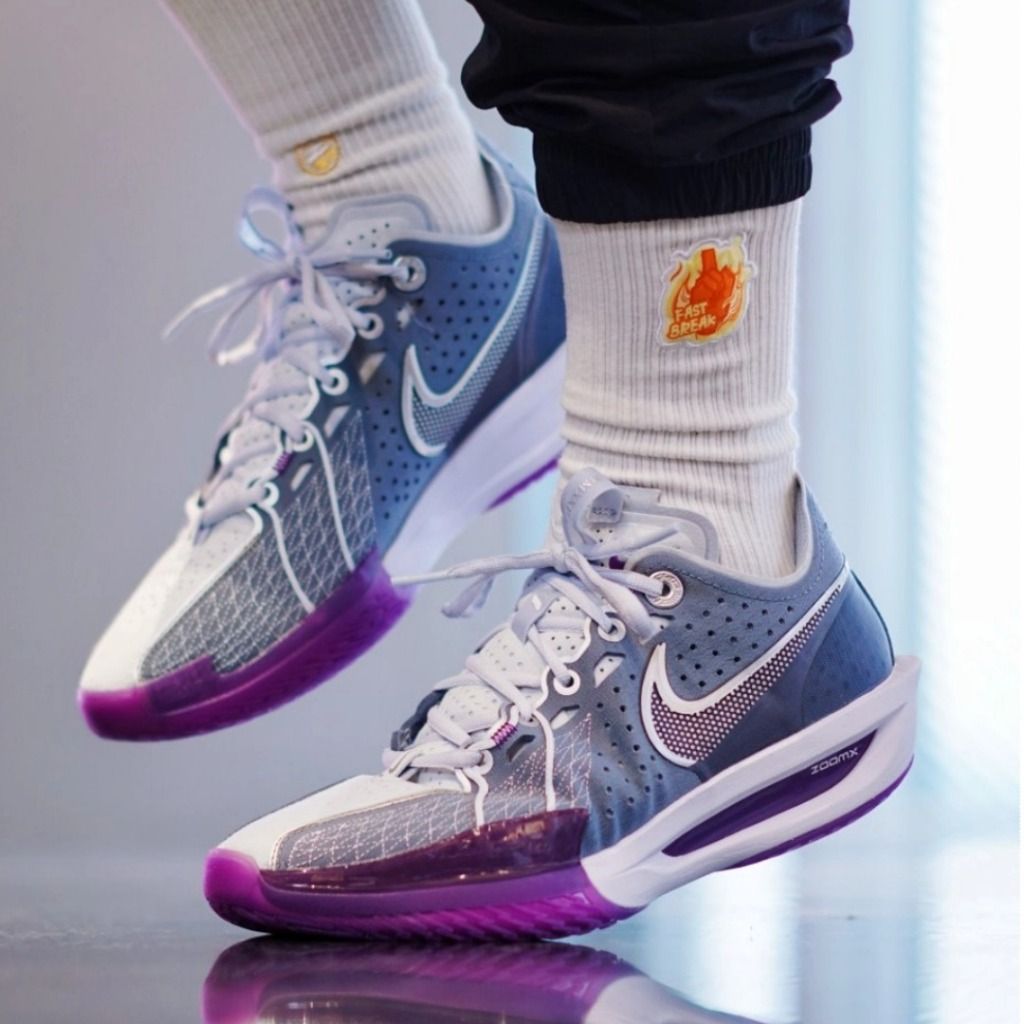 Hinh anh 3: Nike GT Cut 3: Diem noi bat cua doi giay bong ro hang dau