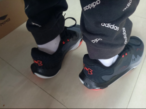 Giay Under Armour Spawn 4 'Pitch Grey Black' 3024971-100