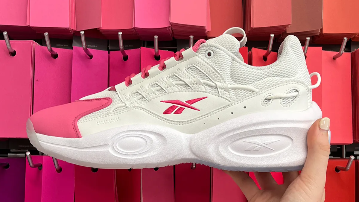 Mọi điều bạn cần biết về giày thể thao trong WNBA (Phần 1) Hinh anh 6: Moi dieu ban can biet ve giay the thao trong WNBA (Phan 1)