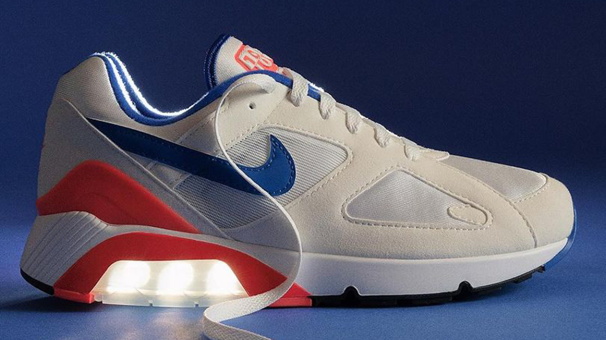 Giải mã sự khác biệt giữa Air 180 ‘Ultramarine’ 2018 và 2024 Hinh anh 12: Giai ma su khac biet giua Air 180 ‘Ultramarine’ 2018 va 2024