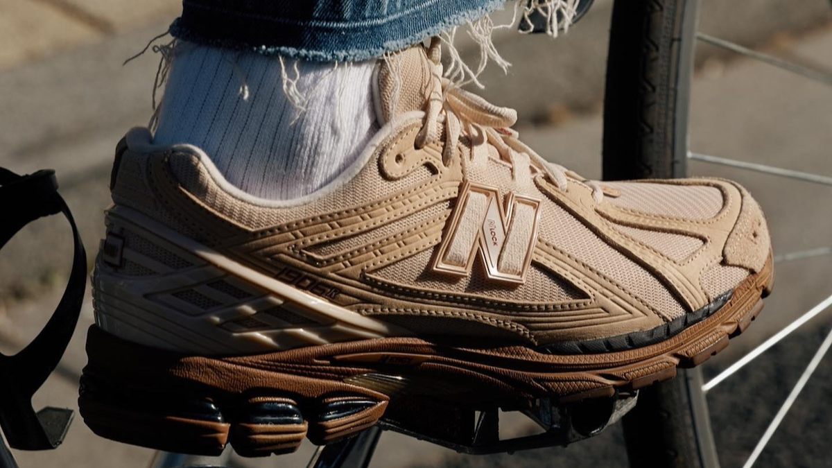 New Balance 1906R: Tuyệt tác sneaker chinh phục giới mộ điệu Hinh anh 2: New Balance 1906R: Tuyet tac sneaker chinh phuc gioi mo dieu