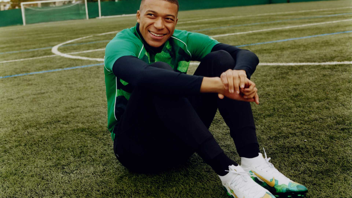 Khám phá hành trình Nike Mercurial cùng siêu sao Kylian Mbappé Hinh anh 2: Kham pha hanh trinh Nike Mercurial cung sieu sao Kylian Mbappe