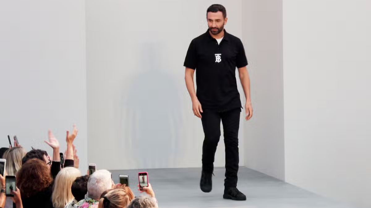 Lịch sử hợp tác vang dội: Riccardo Tisci và Nike (Phần 1) Hinh anh 1: Lich su hop tac vang doi: Riccardo Tisci va Nike (Phan 1)